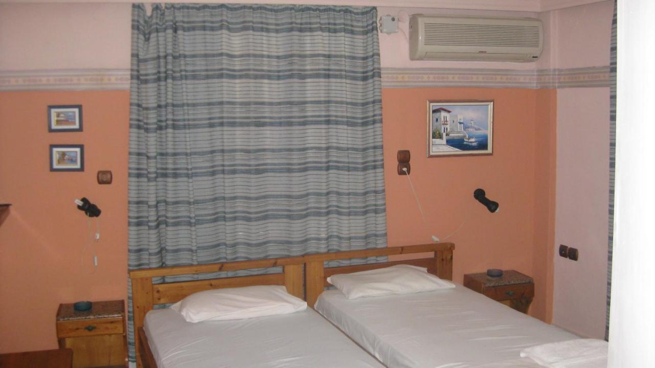 Aparthotel Theodora à Makrýgialos Extérieur photo